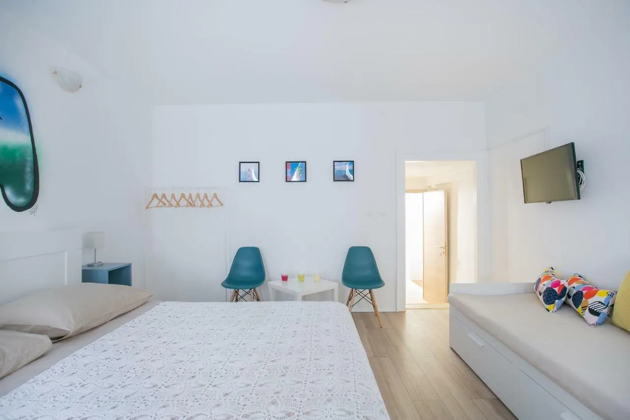 Guest House Mendi Trogir